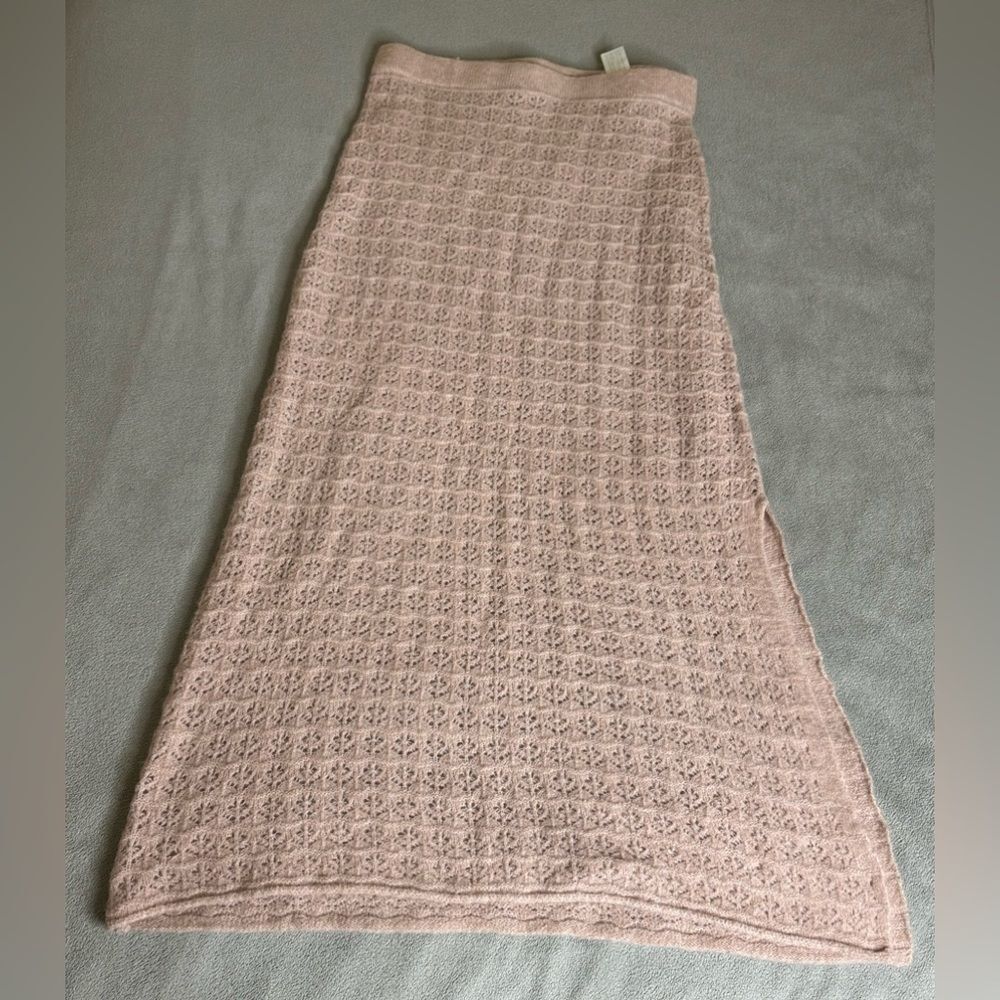 ZARA WOMAN  SKIRT Size M